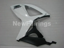 Laden Sie das Bild in den Galerie-Viewer, White and Silver Factory Style - GSX-R600 06-07 Fairing Kit