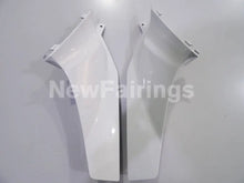 Laden Sie das Bild in den Galerie-Viewer, White and Silver Repsol - CBR600RR 03-04 Fairing Kit -