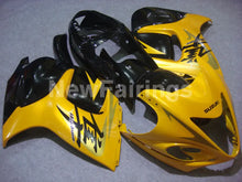 Laden Sie das Bild in den Galerie-Viewer, Yellow and Black Factory Style - GSX1300R Hayabusa 08-20