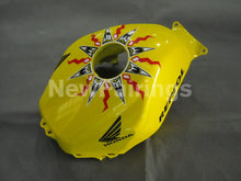 Laden Sie das Bild in den Galerie-Viewer, Yellow and Black Rossi - CBR600RR 05-06 Fairing Kit -