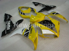 Laden Sie das Bild in den Galerie-Viewer, Yellow Black White Factory Style - YZF-R1 04-06 Fairing Kit