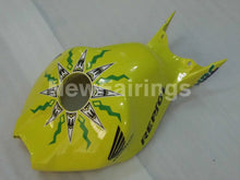 Laden Sie das Bild in den Galerie-Viewer, Yellow and Green Black Rossi - CBR1000RR 06-07 Fairing Kit -